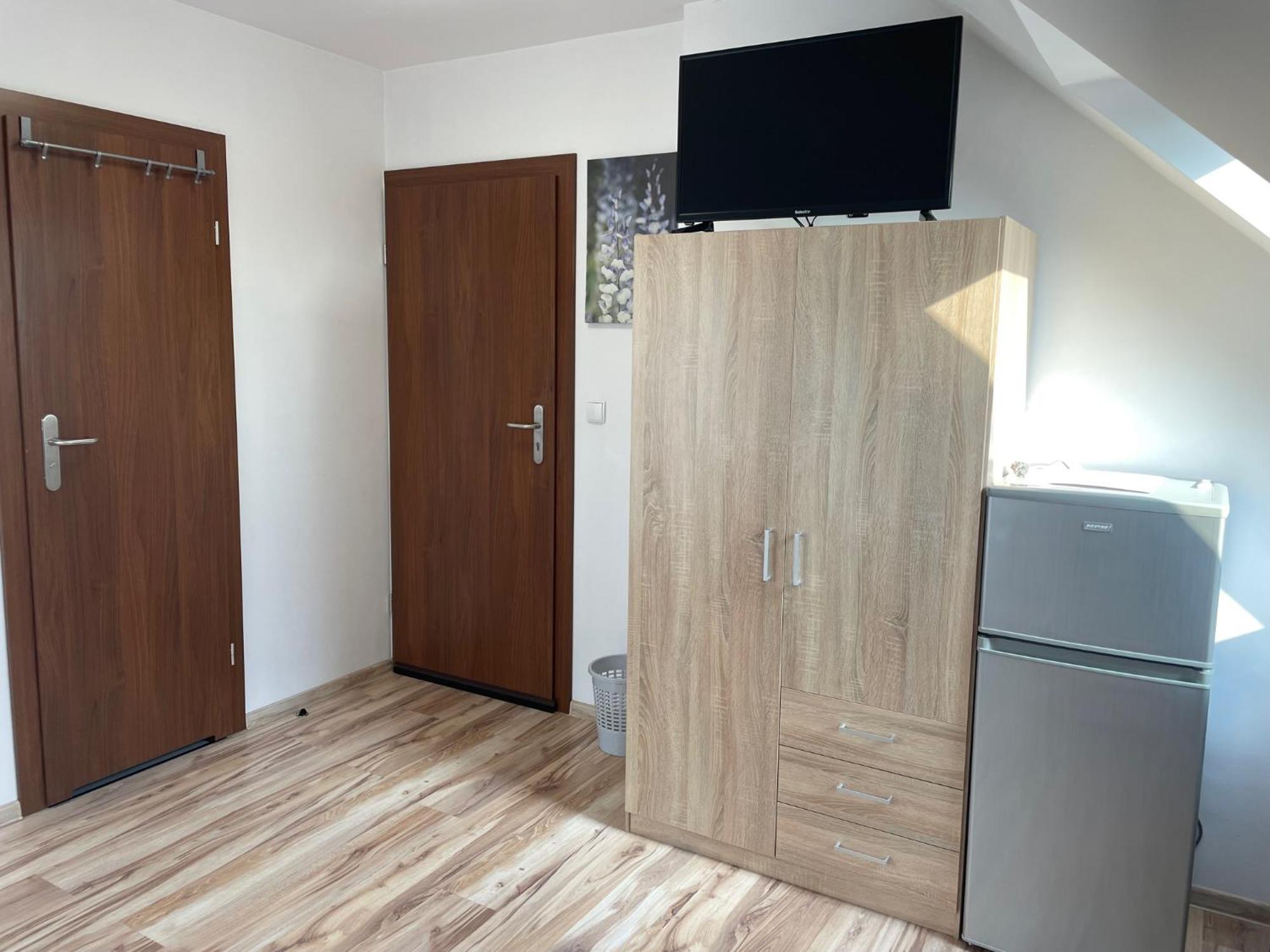 Rozana 51 Apartment ออปอเล ภายนอก รูปภาพ