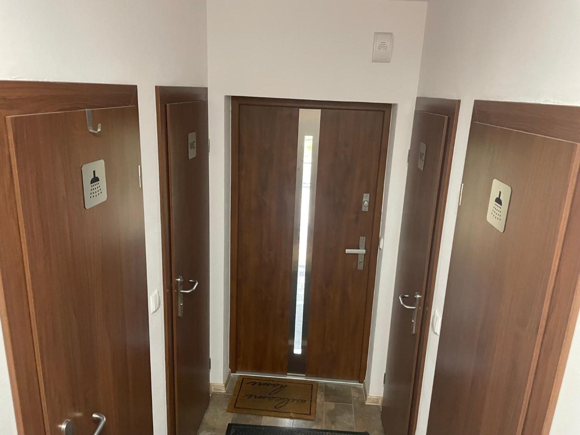 Rozana 51 Apartment ออปอเล ภายนอก รูปภาพ