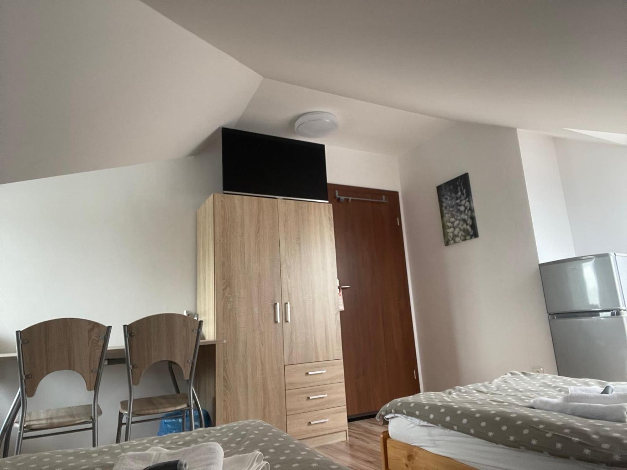 Rozana 51 Apartment ออปอเล ภายนอก รูปภาพ