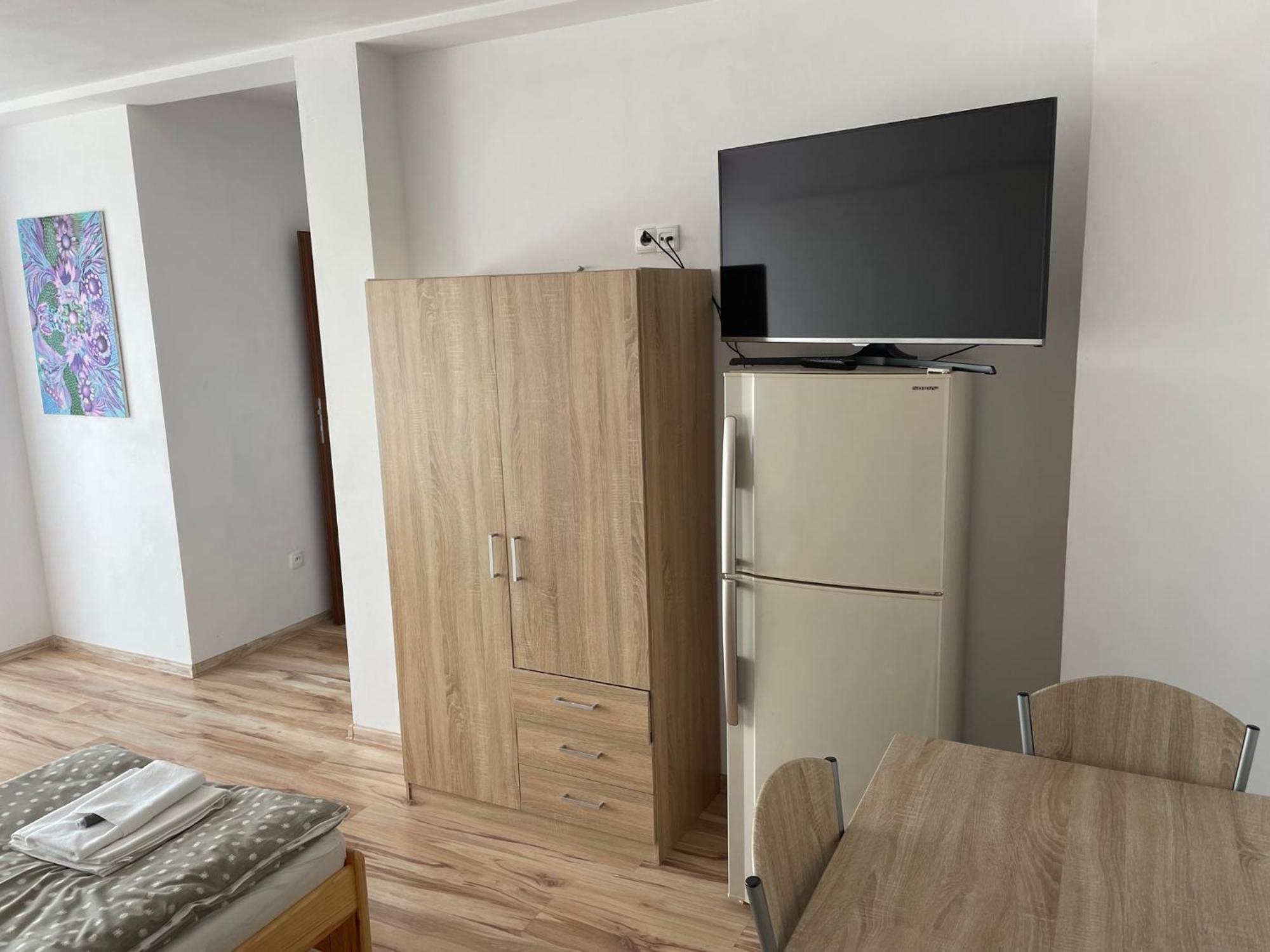 Rozana 51 Apartment ออปอเล ภายนอก รูปภาพ